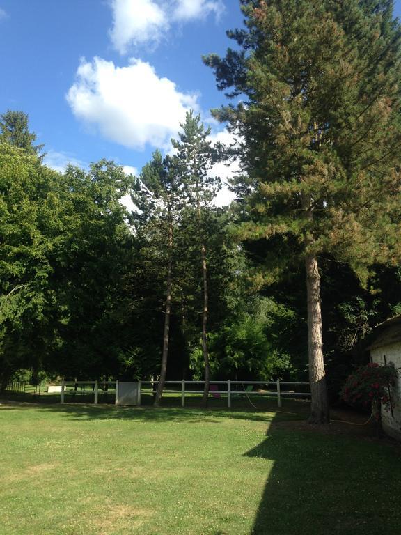 L'Oreade Amfreville-sur-Iton Exterior foto